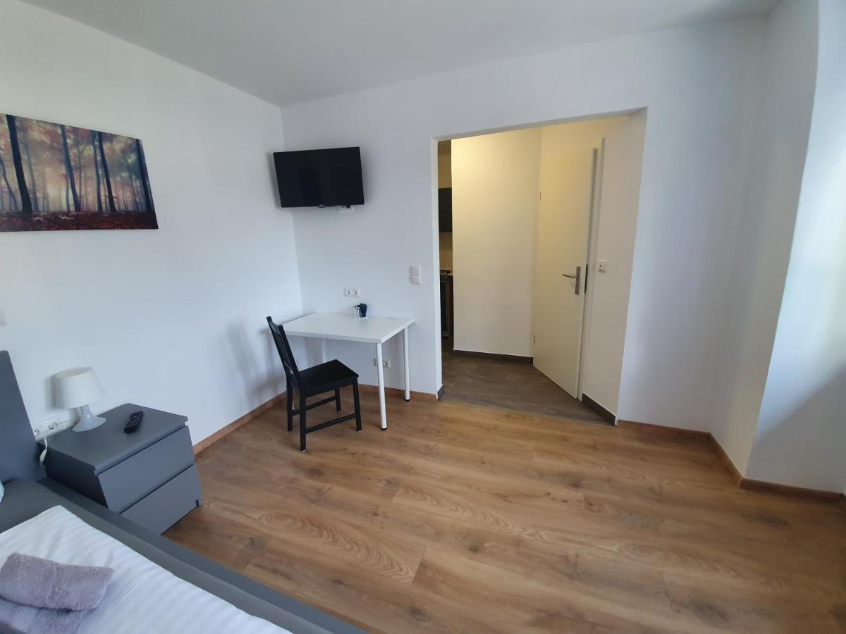 Gaestehaus Am Heuss-Platz Erlangen Eksteriør bilde