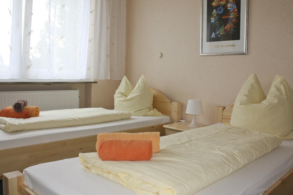 Gaestehaus Am Heuss-Platz Erlangen Rom bilde